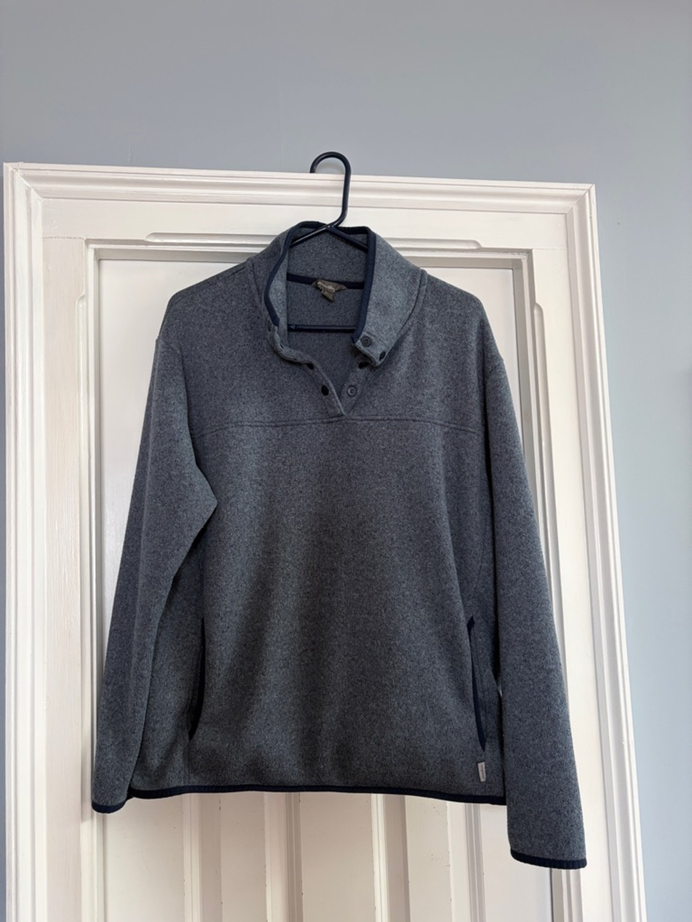 Eddie Bauer Women’s Dark Gray/Blue Snap-Up Pullover Sweater